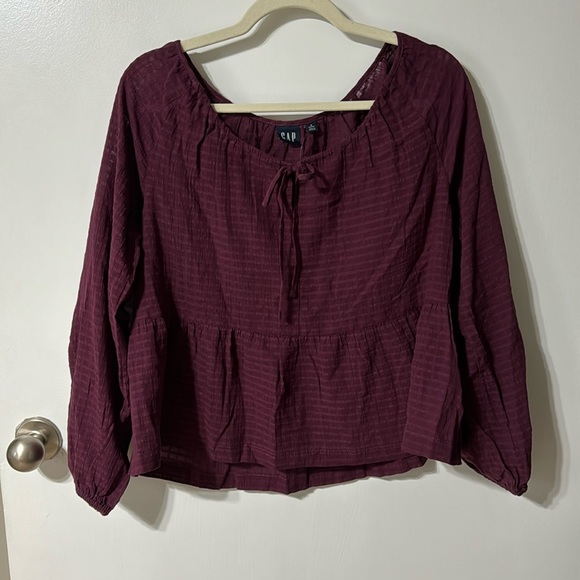 Gap Tie Front Peplum Top - Picture 5 of 9